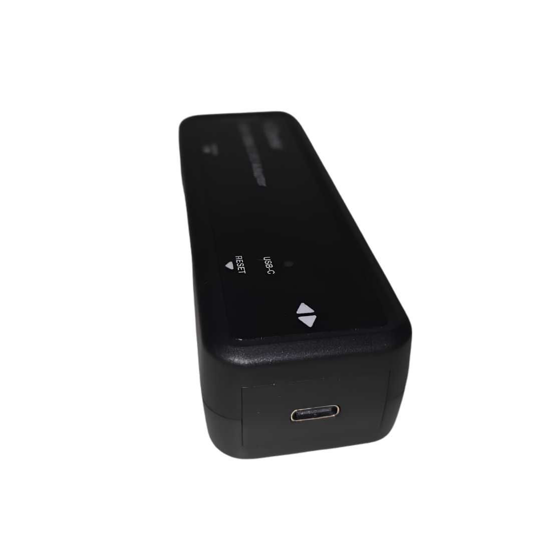 Adaptador Dante a USB-C de 2 Canales Dante con PoE - Imagen 3